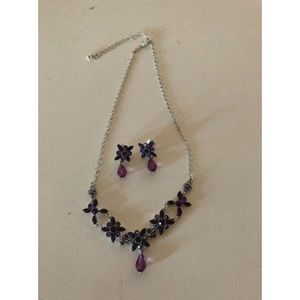 AVON necklace / earrings set. Made in 1998